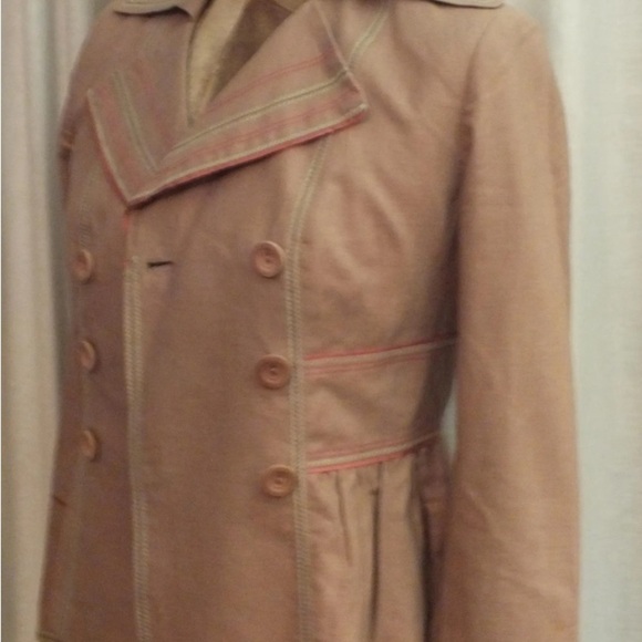 Brown Double-Breasted Blazer with Peplum Waist - Picture 4 of 7
